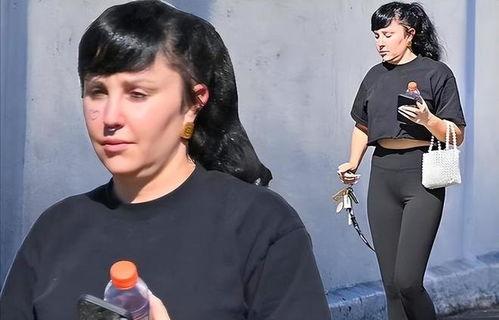 娱乐圈吃瓜一口气看完,一网打尽年度大瓜